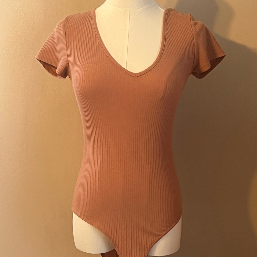 Forever 21 V-Neck Ribbed Bodysuit